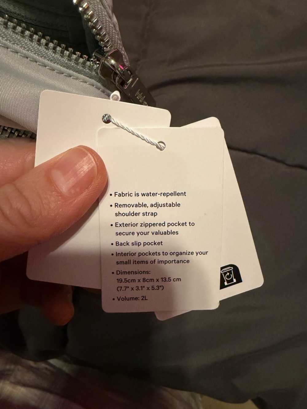 lululemon athletica Everywhere Crossbody Bag in Pelican - Picture 6 of 6